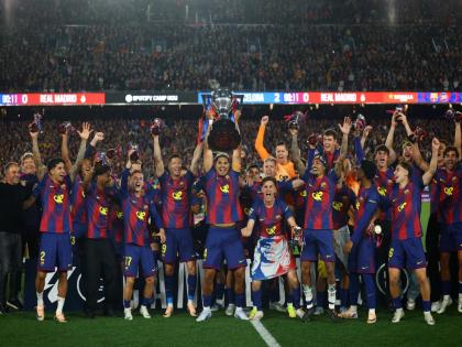 FC Barcelona looking into Real Madrid prez's accusation about them paying major refereeing official hefty sums for favourable decisions | FC Barcelona looking into Real Madrid prez's accusation about them paying major refereeing official hefty sums for favourable decisions FC Barcelona looking into Real Madrid prez's accusation about them paying major refereeing official hefty sums for favourable decisions | FC Barcelona looking into Real Madrid prez's accusation about them paying major refereeing official hefty sums for favourable decisions
