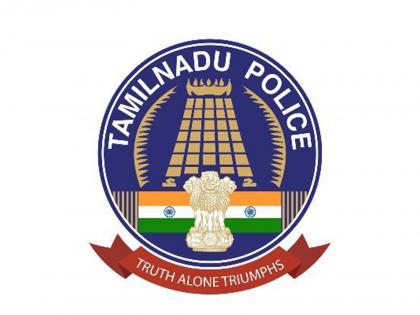 Tamil Nadu: Police seize fibre boat carrying goods, foil smuggling bid to Sri Lanka | Tamil Nadu: Police seize fibre boat carrying goods, foil smuggling bid to Sri Lanka Tamil Nadu: Police seize fibre boat carrying goods, foil smuggling bid to Sri Lanka | Tamil Nadu: Police seize fibre boat carrying goods, foil smuggling bid to Sri Lanka