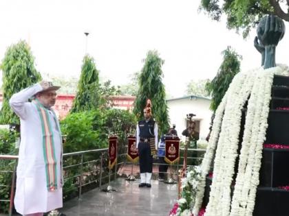 Amit Shah lays wreath at Veer Shaheed Smarak; plants sapling at Maharshi Charak Vatika during NDRF event | Amit Shah lays wreath at Veer Shaheed Smarak; plants sapling at Maharshi Charak Vatika during NDRF event Amit Shah lays wreath at Veer Shaheed Smarak; plants sapling at Maharshi Charak Vatika during NDRF event | Amit Shah lays wreath at Veer Shaheed Smarak; plants sapling at Maharshi Charak Vatika during NDRF event