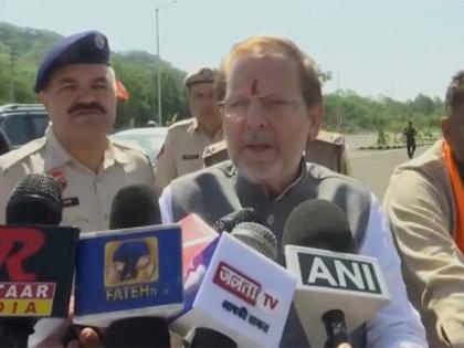 "PM Modi capable of dealing with any crisis": Haryana minister urges people not to panic following PM Modi's appeals | "PM Modi capable of dealing with any crisis": Haryana minister urges people not to panic following PM Modi's appeals "PM Modi capable of dealing with any crisis": Haryana minister urges people not to panic following PM Modi's appeals | "PM Modi capable of dealing with any crisis": Haryana minister urges people not to panic following PM Modi's appeals