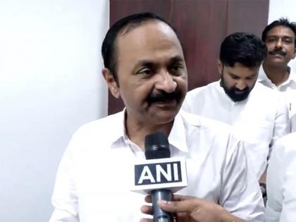 "Promise good governance, no compromise": CM-designate VD Satheesan pitches for new Keralam for youngsters | "Promise good governance, no compromise": CM-designate VD Satheesan pitches for new Keralam for youngsters "Promise good governance, no compromise": CM-designate VD Satheesan pitches for new Keralam for youngsters | "Promise good governance, no compromise": CM-designate VD Satheesan pitches for new Keralam for youngsters