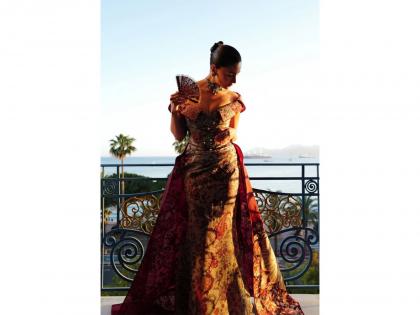 Alia Bhatt channels 'Bridgerton' glamour in regency-inspired saree at Cannes 2026 | Alia Bhatt channels 'Bridgerton' glamour in regency-inspired saree at Cannes 2026 Alia Bhatt channels 'Bridgerton' glamour in regency-inspired saree at Cannes 2026 | Alia Bhatt channels 'Bridgerton' glamour in regency-inspired saree at Cannes 2026