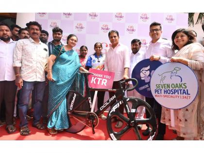 KTR fulfils promise to young cyclist Ramya under 'Gift a Smile' initiative | KTR fulfils promise to young cyclist Ramya under 'Gift a Smile' initiative KTR fulfils promise to young cyclist Ramya under 'Gift a Smile' initiative | KTR fulfils promise to young cyclist Ramya under 'Gift a Smile' initiative