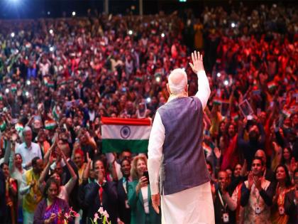 PM Modi hails Indians' contribution to Netherlands at diaspora event | PM Modi hails Indians' contribution to Netherlands at diaspora event PM Modi hails Indians' contribution to Netherlands at diaspora event | PM Modi hails Indians' contribution to Netherlands at diaspora event