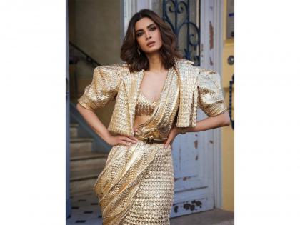 "Dipped in Indian Gold": Diana Penty brings traditional elegance to Cannes in stunning Manish Malhotra saree look | "Dipped in Indian Gold": Diana Penty brings traditional elegance to Cannes in stunning Manish Malhotra saree look "Dipped in Indian Gold": Diana Penty brings traditional elegance to Cannes in stunning Manish Malhotra saree look | "Dipped in Indian Gold": Diana Penty brings traditional elegance to Cannes in stunning Manish Malhotra saree look
