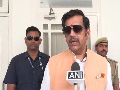 Ravi Kishan backs PM Modi's fuel-saving appeal amid West Asia crisis, rides bicycle in Gorakhpur | Ravi Kishan backs PM Modi's fuel-saving appeal amid West Asia crisis, rides bicycle in Gorakhpur Ravi Kishan backs PM Modi's fuel-saving appeal amid West Asia crisis, rides bicycle in Gorakhpur | Ravi Kishan backs PM Modi's fuel-saving appeal amid West Asia crisis, rides bicycle in Gorakhpur