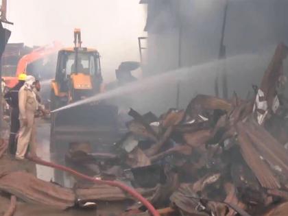 Madhya Pradesh: Massive fire breaks out at warehouse in Indore | Madhya Pradesh: Massive fire breaks out at warehouse in Indore Madhya Pradesh: Massive fire breaks out at warehouse in Indore | Madhya Pradesh: Massive fire breaks out at warehouse in Indore