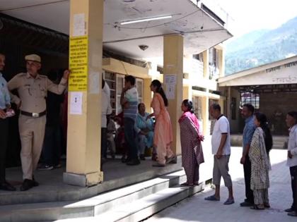 BJP, Congress trade claims of victory in Himachal ULB polls; LoP Jai Ram Thakur slams govt | BJP, Congress trade claims of victory in Himachal ULB polls; LoP Jai Ram Thakur slams govt BJP, Congress trade claims of victory in Himachal ULB polls; LoP Jai Ram Thakur slams govt | BJP, Congress trade claims of victory in Himachal ULB polls; LoP Jai Ram Thakur slams govt