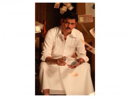 Vijay Varma thanks fans for making 'Matka King' a successful show | Vijay Varma thanks fans for making 'Matka King' a successful show Vijay Varma thanks fans for making 'Matka King' a successful show | Vijay Varma thanks fans for making 'Matka King' a successful show