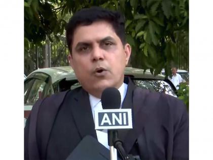 MP govt "arbitrarily" cancelled Monalisa Bhosle's birth certificate without hearing, says advocate Subhash Chandran | MP govt "arbitrarily" cancelled Monalisa Bhosle's birth certificate without hearing, says advocate Subhash Chandran MP govt "arbitrarily" cancelled Monalisa Bhosle's birth certificate without hearing, says advocate Subhash Chandran | MP govt "arbitrarily" cancelled Monalisa Bhosle's birth certificate without hearing, says advocate Subhash Chandran