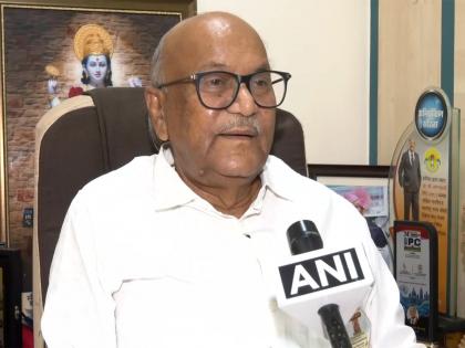 Amid nationwide medicine sales strike call today, AIOCD chief Shinde seeks halt to online sale of medicines | Amid nationwide medicine sales strike call today, AIOCD chief Shinde seeks halt to online sale of medicines Amid nationwide medicine sales strike call today, AIOCD chief Shinde seeks halt to online sale of medicines | Amid nationwide medicine sales strike call today, AIOCD chief Shinde seeks halt to online sale of medicines