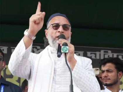 Minister Against Minorities: Owaisi slams Kiren Rijiju over Muslim minority comments; alleges "planned agenda" against community | Minister Against Minorities: Owaisi slams Kiren Rijiju over Muslim minority comments; alleges "planned agenda" against community Minister Against Minorities: Owaisi slams Kiren Rijiju over Muslim minority comments; alleges "planned agenda" against community | Minister Against Minorities: Owaisi slams Kiren Rijiju over Muslim minority comments; alleges "planned agenda" against community