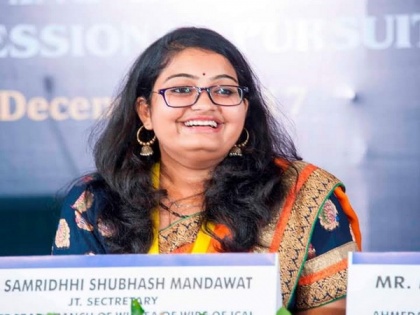 Samridhhi Mandawat - the Youngest Female Author to have donated all the Royalties for Women Upliftment | Samridhhi Mandawat - the Youngest Female Author to have donated all the Royalties for Women Upliftment