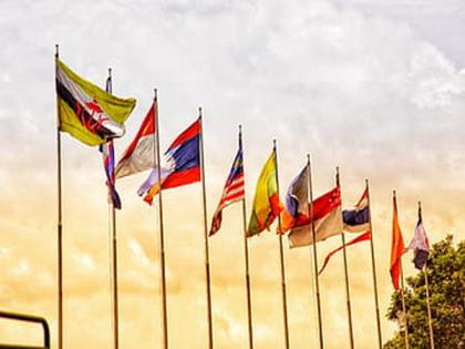 ASEAN holds special summit on response to COVID-19 pandemic | ASEAN holds special summit on response to COVID-19 pandemic