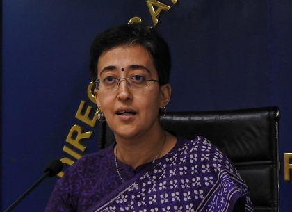 Atishi writes to Union Education Minister flagging 'irregularities' in 12 DU colleges | Atishi writes to Union Education Minister flagging 'irregularities' in 12 DU colleges