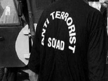 Maharashtra ATS arrests man in J-K's Kishtwar for alleged links with Lashkar-e-Taiba | Maharashtra ATS arrests man in J-K's Kishtwar for alleged links with Lashkar-e-Taiba Maharashtra ATS arrests man in J-K's Kishtwar for alleged links with Lashkar-e-Taiba | Maharashtra ATS arrests man in J-K's Kishtwar for alleged links with Lashkar-e-Taiba