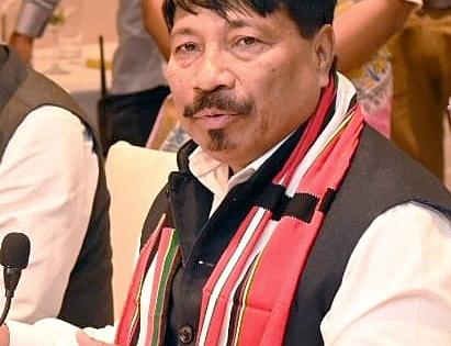 Assam-Meghalaya border row: Regional committees hold meeting | Assam-Meghalaya border row: Regional committees hold meeting Assam-Meghalaya border row: Regional committees hold meeting | Assam-Meghalaya border row: Regional committees hold meeting