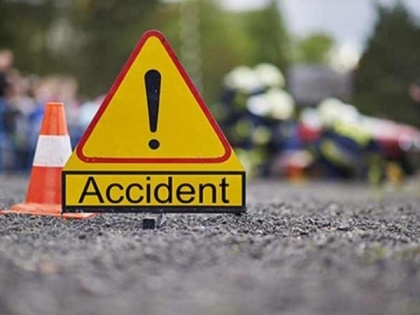 Ten killed in two different road accidents in Karnataka | Ten killed in two different road accidents in Karnataka