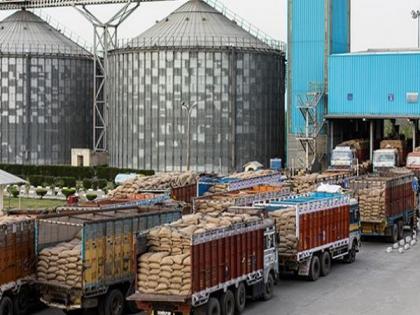 Adani Agri Logistics dispatches 30,000 tonnes of food grains for PMGKAY | Adani Agri Logistics dispatches 30,000 tonnes of food grains for PMGKAY Adani Agri Logistics dispatches 30,000 tonnes of food grains for PMGKAY | Adani Agri Logistics dispatches 30,000 tonnes of food grains for PMGKAY