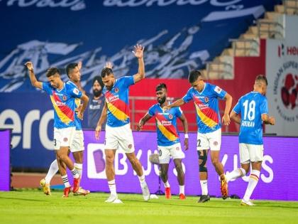 ISL: Desperate for a win, beleaguered East Bengal have task cut out against Mumbai City | ISL: Desperate for a win, beleaguered East Bengal have task cut out against Mumbai City