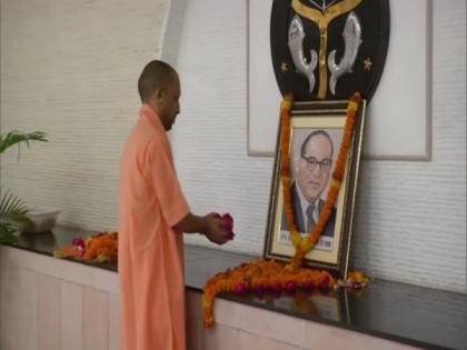 UP Chief Minister Yogi Adityanath pays floral tribute to BR Ambedkar on his birth anniversary | UP Chief Minister Yogi Adityanath pays floral tribute to BR Ambedkar on his birth anniversary