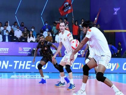 PVL: Shon T John's blistering spikes take Ahmedabad Defenders to final | PVL: Shon T John's blistering spikes take Ahmedabad Defenders to final
