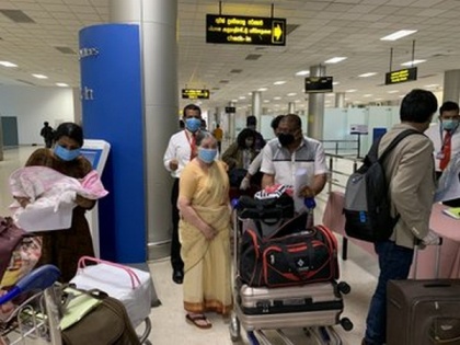 Special flight reaches Colombo airport to evacuate stranded Indians | Special flight reaches Colombo airport to evacuate stranded Indians