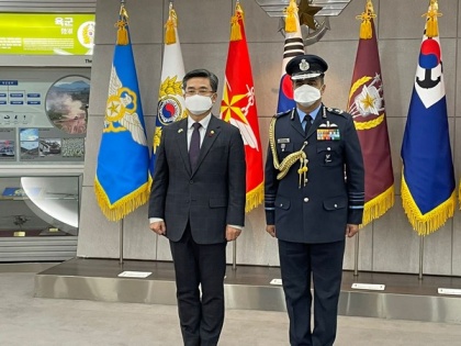 Air Chief Marshal VR Chaudhari meets Republic of Korea's National Defence Minister, Joint Chief of Staff in South Korea | Air Chief Marshal VR Chaudhari meets Republic of Korea's National Defence Minister, Joint Chief of Staff in South Korea