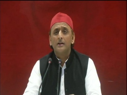 Not enough COVID-19 testing kits, protection equipment for medical workers: Akhilesh Yadav | Not enough COVID-19 testing kits, protection equipment for medical workers: Akhilesh Yadav