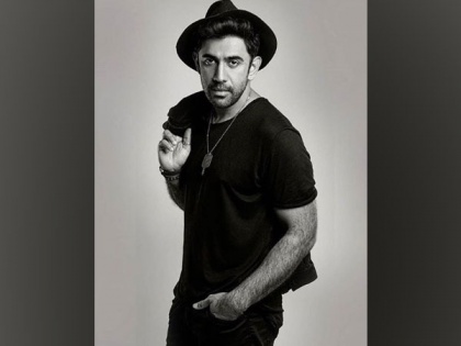 Abhishek Bachchan's Breathe 2 co-star Amit Sadh to get tested for Covid-19, assures fans 'feeling perfectly fine' | Abhishek Bachchan's Breathe 2 co-star Amit Sadh to get tested for Covid-19, assures fans 'feeling perfectly fine'