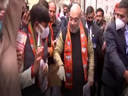 UP Polls: Amit Shah begins door-to-door campaign in Kairana | UP Polls: Amit Shah begins door-to-door campaign in Kairana