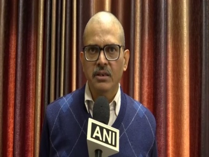 Former IPS Amitabh Thakur arrested for spreading false info in connection with BSP MP rape case | Former IPS Amitabh Thakur arrested for spreading false info in connection with BSP MP rape case