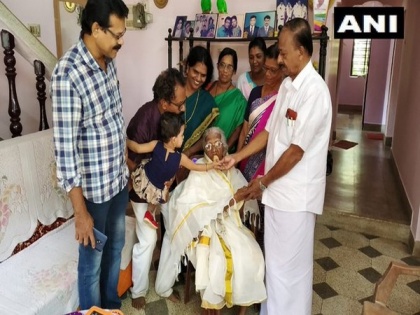 105 year old Bageerathi Amma gives us inspiration: Modi pays respects to oldest student | 105 year old Bageerathi Amma gives us inspiration: Modi pays respects to oldest student