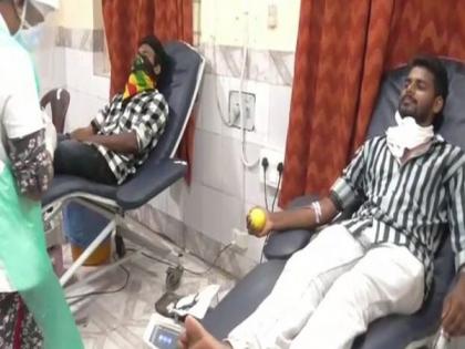 Staff of Revenue dept donates blood in Andhra | Staff of Revenue dept donates blood in Andhra Staff of Revenue dept donates blood in Andhra | Staff of Revenue dept donates blood in Andhra