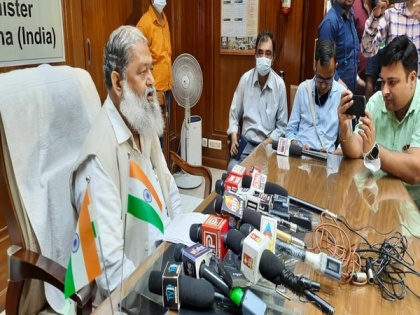 Officials of Thailand Govt appreciated Haryana's model of Home isolation to prevent COVID spread, says Anil Vij | Officials of Thailand Govt appreciated Haryana's model of Home isolation to prevent COVID spread, says Anil Vij