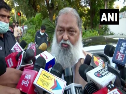 Fully prepared to fight Omicron variant of COVID-19, says Haryana Health Minister Anil Vij | Fully prepared to fight Omicron variant of COVID-19, says Haryana Health Minister Anil Vij