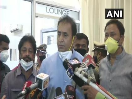 We will abide by SC order on giving Sushant's death case to CBI: Anil Deshmukh | We will abide by SC order on giving Sushant's death case to CBI: Anil Deshmukh We will abide by SC order on giving Sushant's death case to CBI: Anil Deshmukh | We will abide by SC order on giving Sushant's death case to CBI: Anil Deshmukh