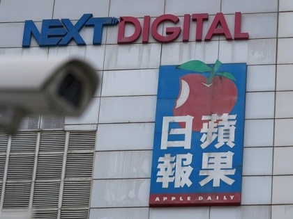 Three top staff of defunct Apple Daily arrested under Hong Kong security law | Three top staff of defunct Apple Daily arrested under Hong Kong security law