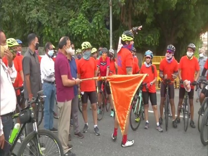 BJP MP Arun Singh flags off cycle rally on PM Modi's 70th birthday | BJP MP Arun Singh flags off cycle rally on PM Modi's 70th birthday