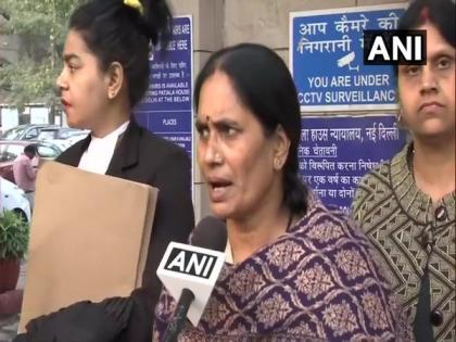 Until hanged, convicts will continue to use new tactics: Nirbhaya's mother Asha Devi | Until hanged, convicts will continue to use new tactics: Nirbhaya's mother Asha Devi