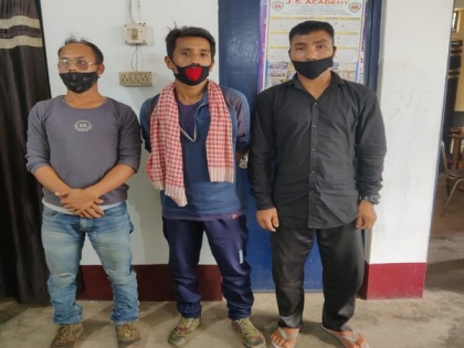 Three poachers held in Assam, arms and ammunition recovered | Three poachers held in Assam, arms and ammunition recovered