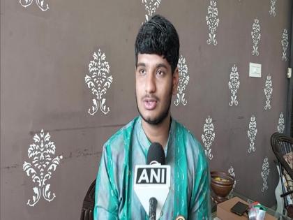 Gujarat boy claims to have memorised national anthems of 91 countries | Gujarat boy claims to have memorised national anthems of 91 countries Gujarat boy claims to have memorised national anthems of 91 countries | Gujarat boy claims to have memorised national anthems of 91 countries