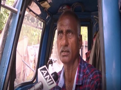 National-level boxer turned auto driver trains underprivileged children for free of cost | National-level boxer turned auto driver trains underprivileged children for free of cost
