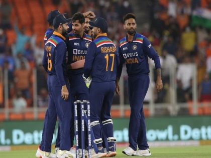 Ind vs Eng: Kohli and boys fined 20 per cent match fees for slow over-rate in second T20I | Ind vs Eng: Kohli and boys fined 20 per cent match fees for slow over-rate in second T20I