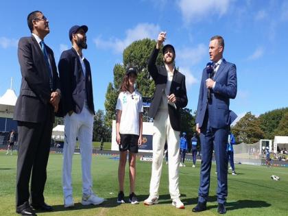 New Zealand win toss, opt to bowl against India in 2nd Test | New Zealand win toss, opt to bowl against India in 2nd Test