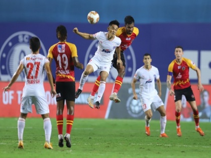 ISL 7: Bengaluru revive playoff hopes with clinical win over SCEB | ISL 7: Bengaluru revive playoff hopes with clinical win over SCEB