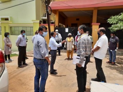 Experts team visit quarantine centre in Bhubaneswar | Experts team visit quarantine centre in Bhubaneswar