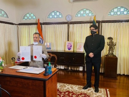 In a first, India's Envoy to Sri Lanka presents credentials to President Rajapaksa via video conferencing | In a first, India's Envoy to Sri Lanka presents credentials to President Rajapaksa via video conferencing