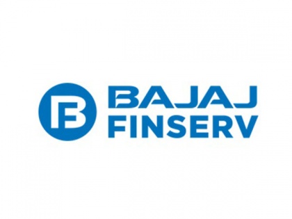 Avail a Flat Rs. 3,000 cashback on the purchase of GOQii fitness smartwatches from Bajaj Finserv EMI Store | Avail a Flat Rs. 3,000 cashback on the purchase of GOQii fitness smartwatches from Bajaj Finserv EMI Store