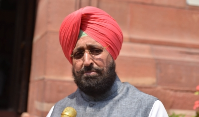 Register FIR against Haryana Home Minister for firing on farmers: Punjab Cong leader | Register FIR against Haryana Home Minister for firing on farmers: Punjab Cong leader Register FIR against Haryana Home Minister for firing on farmers: Punjab Cong leader | Register FIR against Haryana Home Minister for firing on farmers: Punjab Cong leader